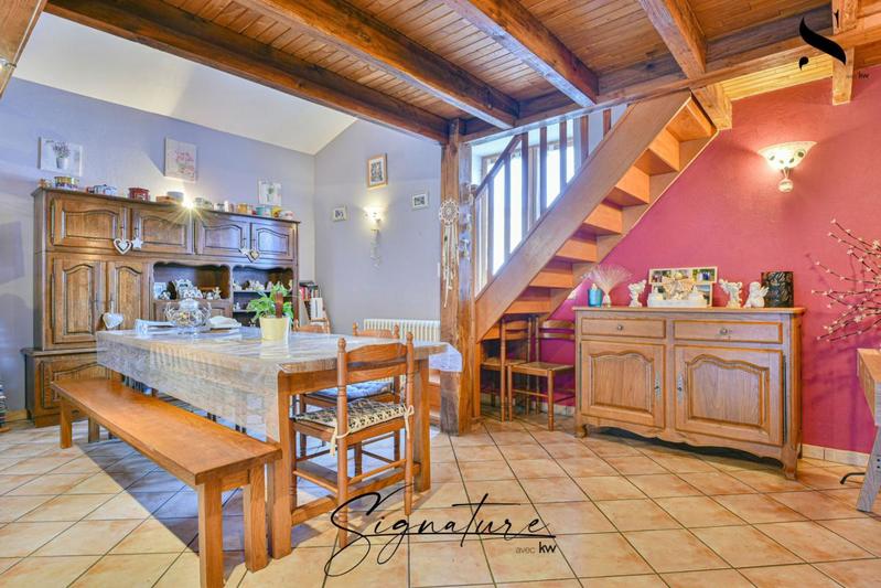 Maison - 160 m² - 7 pièces