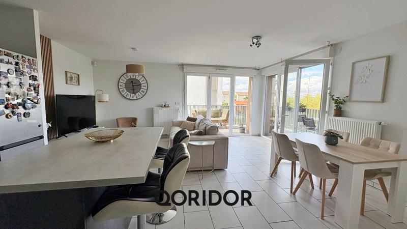 Appartement - 70 m² - 3 pièces