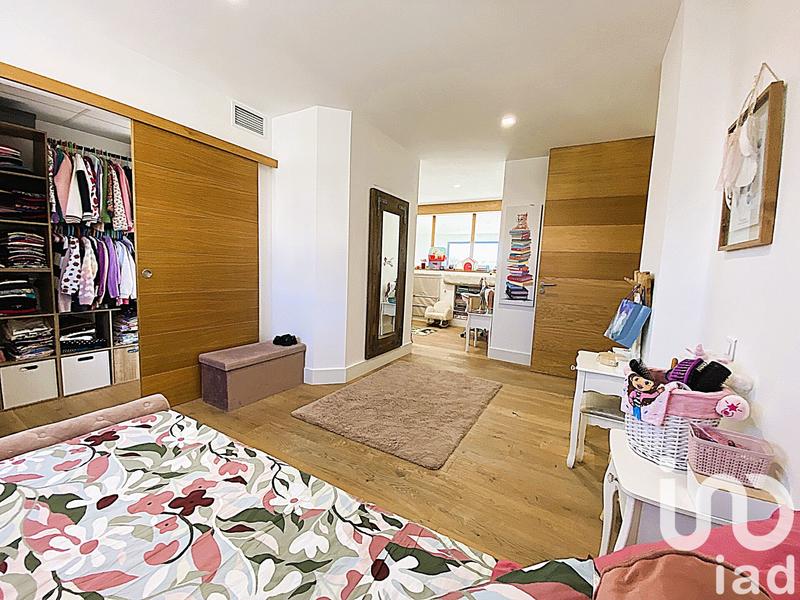 Maison de maîtres - 238 m² - 5 pièces