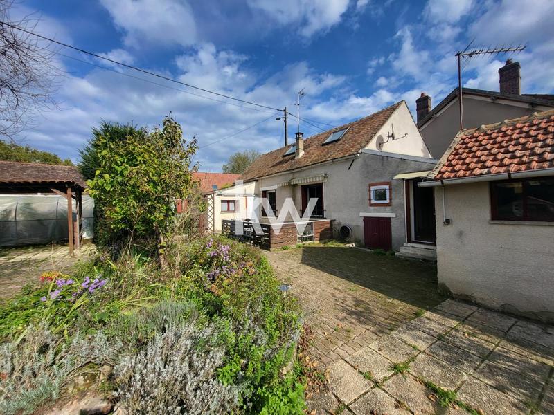 Maison - 96 m² - 3 pièces