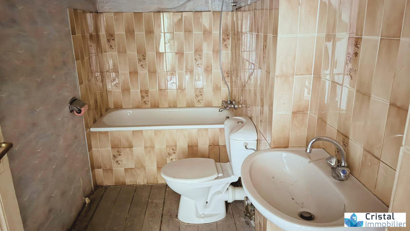 Appartement - 77 m² - 3 pièces