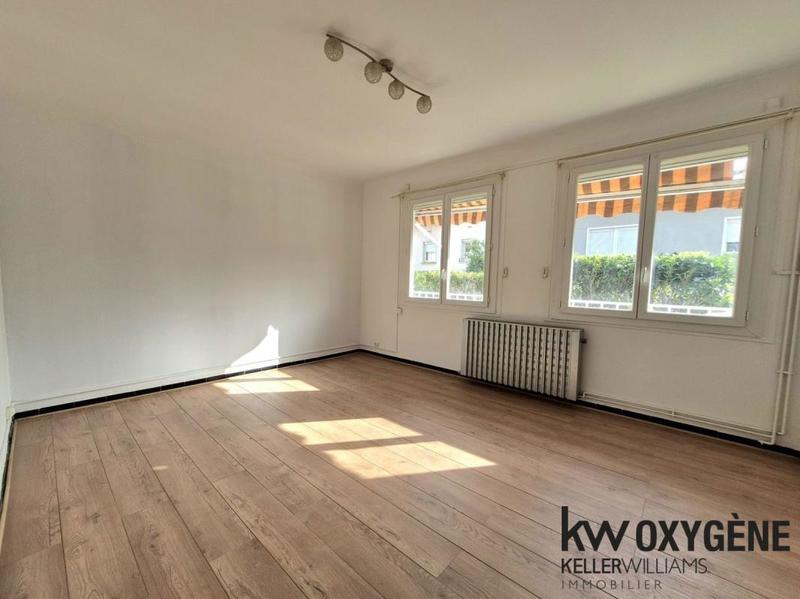 Maison - 81 m² - 5 pièces