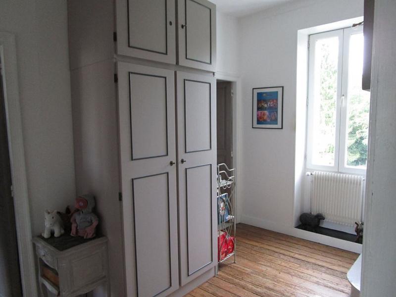 Propriété - 198 m² - 8 pièces