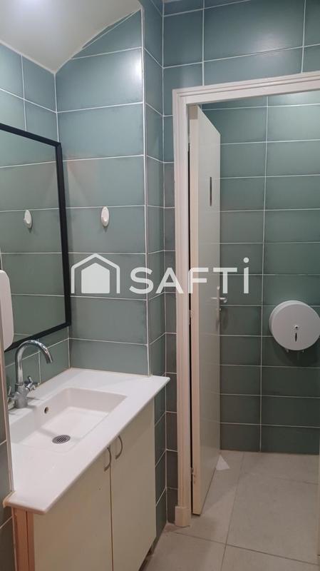 Local commercial - 129 m² - 2 pièces