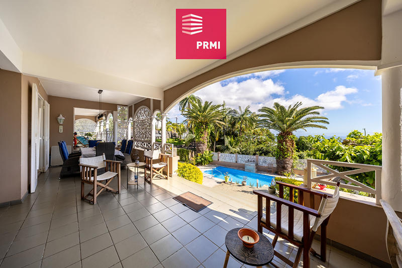 Maison - 179 m² - 5 pièces