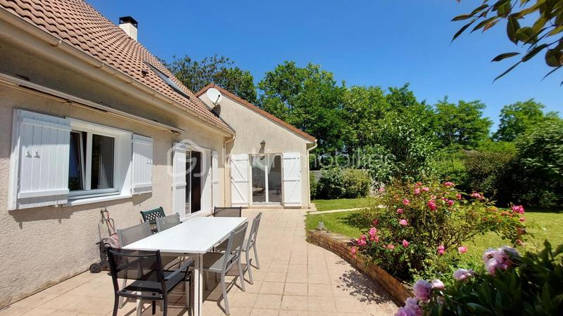 Maison - 131 m² - 6 pièces