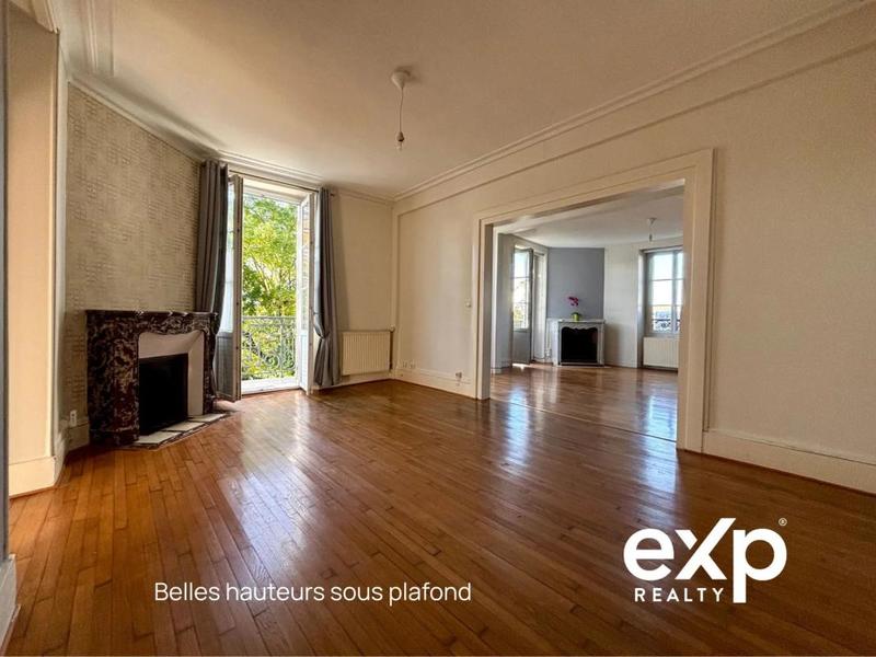 Appartement - 106 m² - 4 pièces