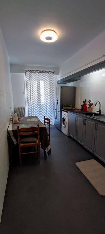 Appartement - 82 m² - 3 pièces