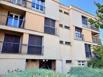 Appartement - 79 m² - 4 pièces