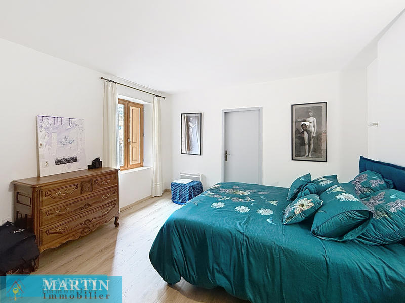 Maison de village - 191 m² - 8 pièces