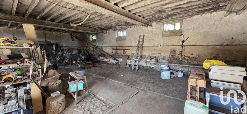 Ferme - 800 m² - 5 pièces