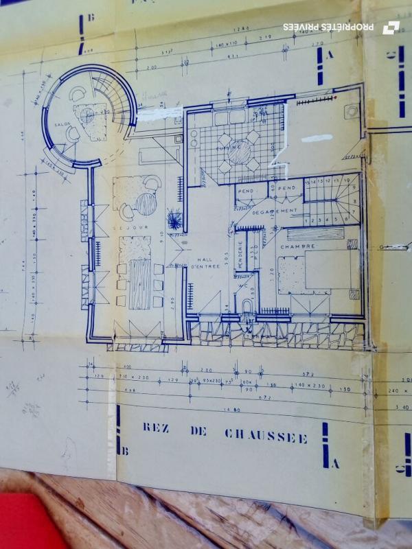 Maison - 180 m² - 7 pièces