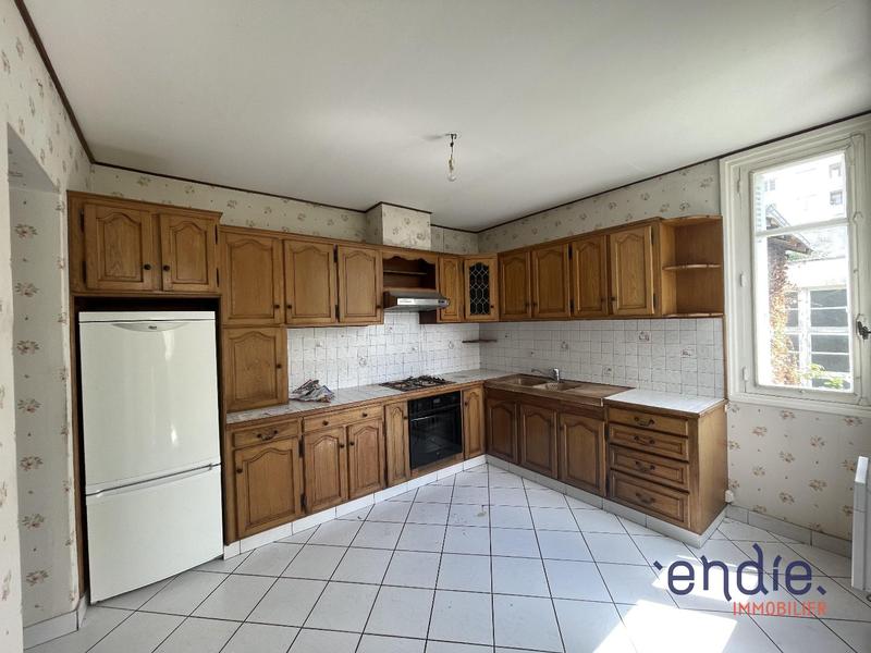 Maison - 107 m² - 5 pièces