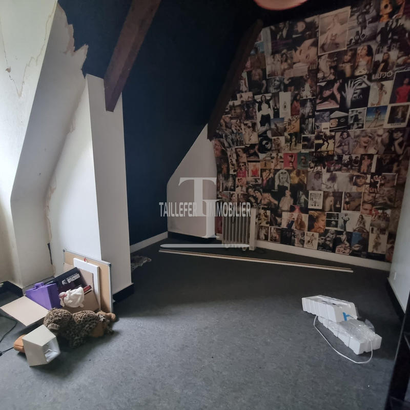 Maison - 159 m² - 8 pièces