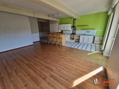 Appartement - 90 m² - 3 pièces