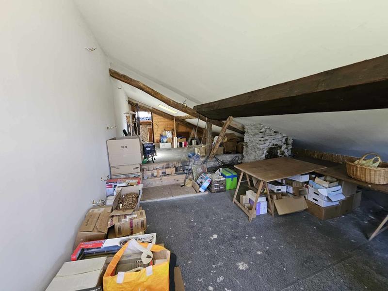 Maison - 102 m² - 4 pièces