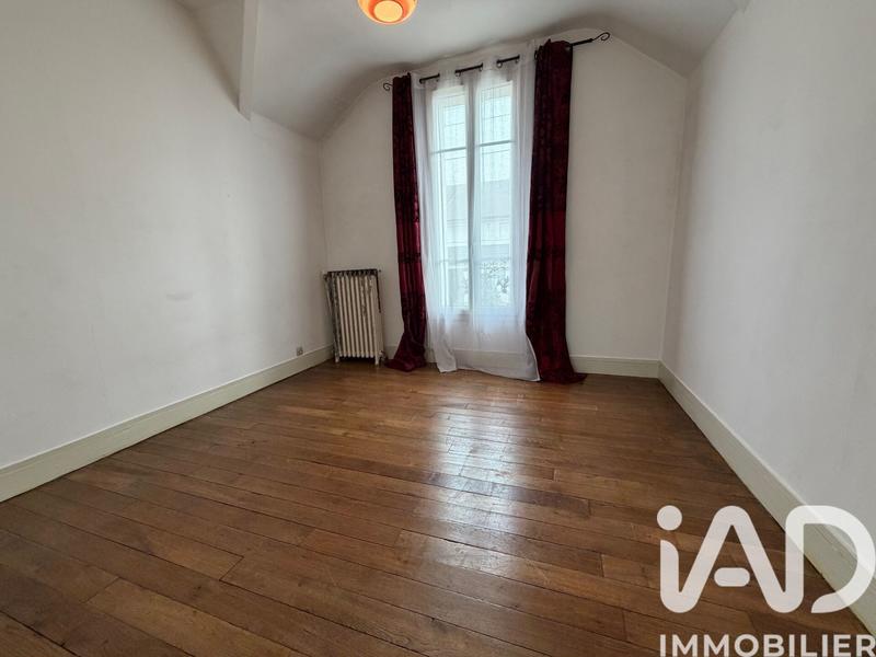 Maison - 95 m² - 5 pièces