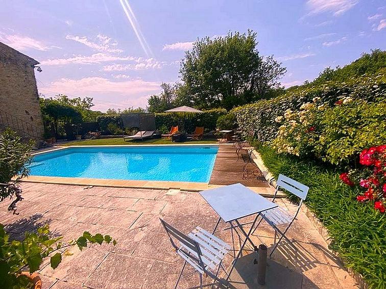 Demeure - 330 m² - 12 pièces