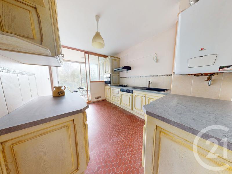 Appartement - 74 m² - 4 pièces