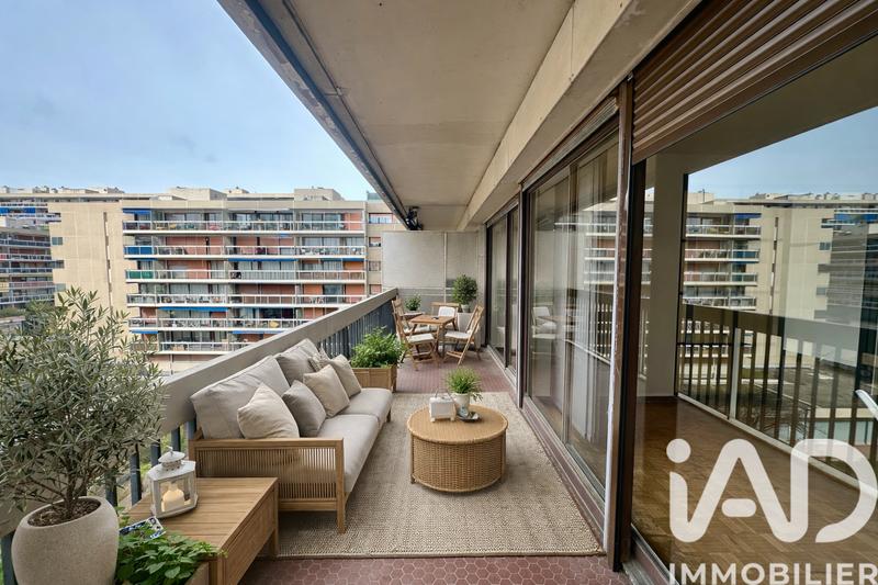 Appartement - 94 m² - 4 pièces
