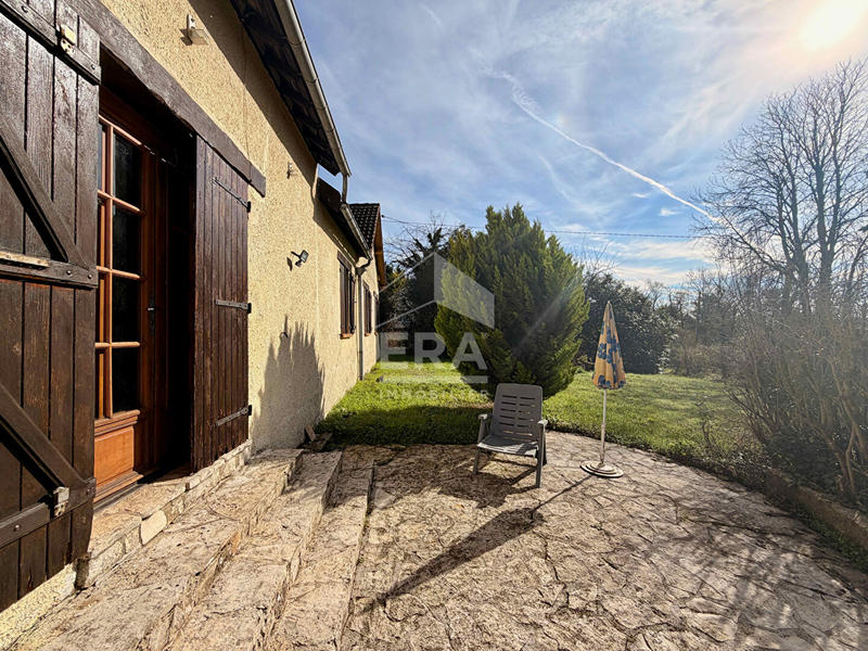 Maison - 94 m² - 5 pièces