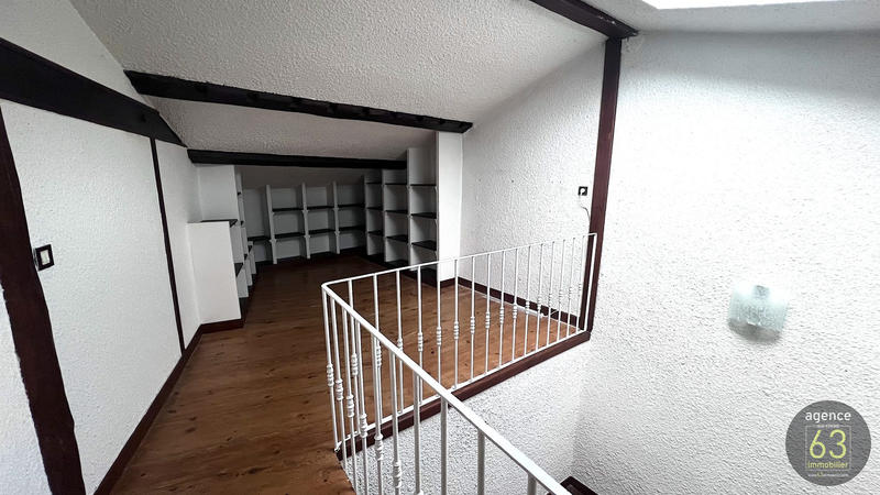 Maison - 155 m² - 5 pièces