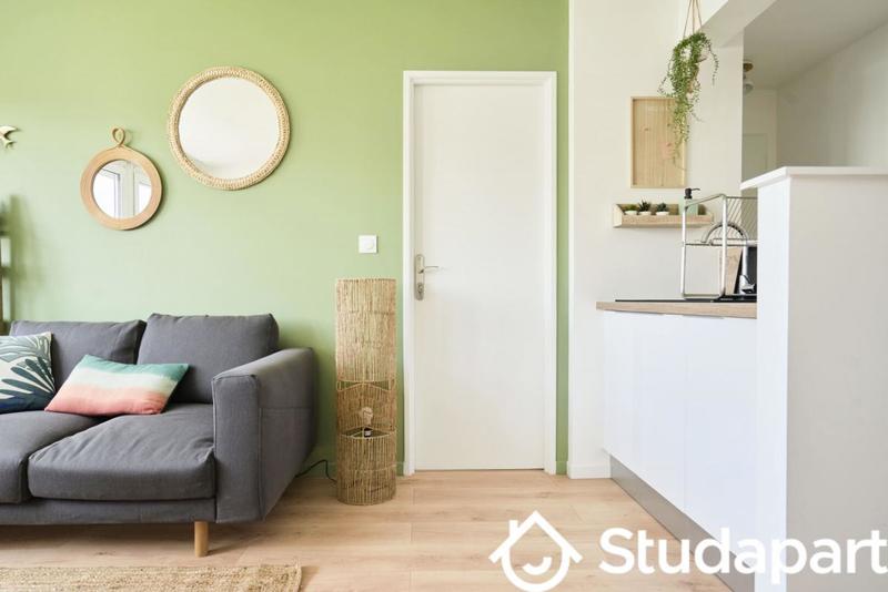 Chambre - 12 m² - 1 pièce