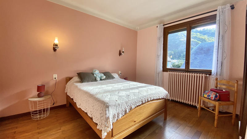 Maison - 265 m² - 11 pièces