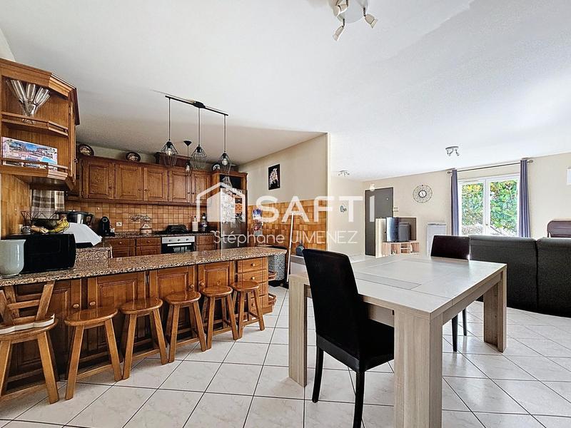 Maison - 130 m² - 6 pièces