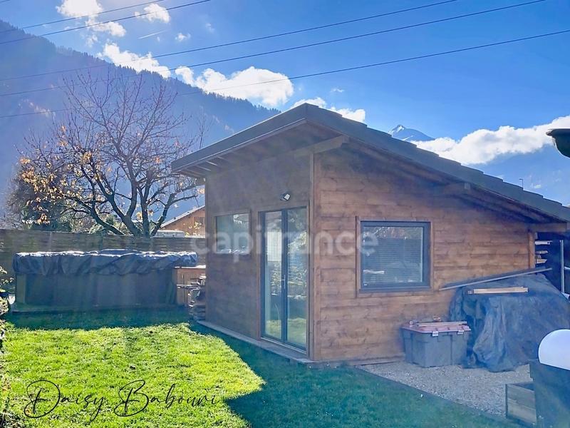 Appartement - 105 m² - 3 pièces