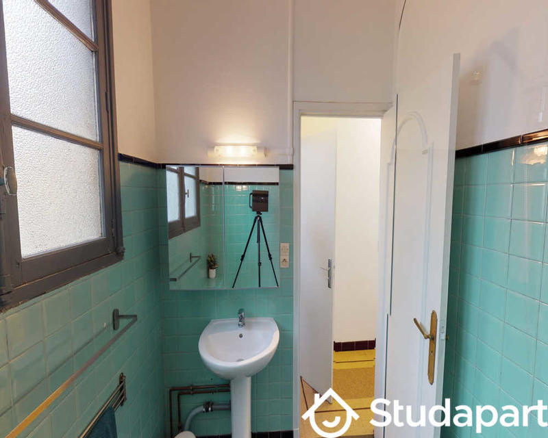 Chambre - 50 m² - 1 pièce