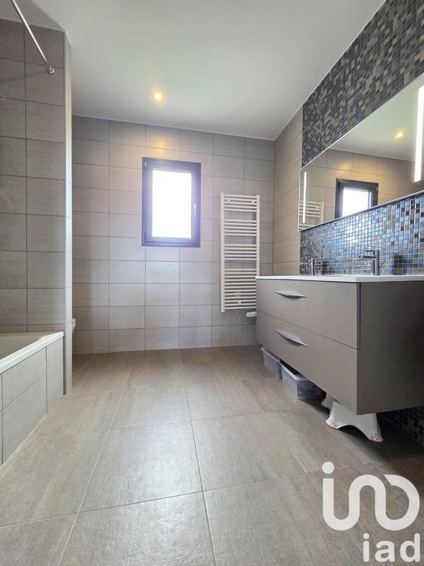 Maison - 130 m² - 4 pièces