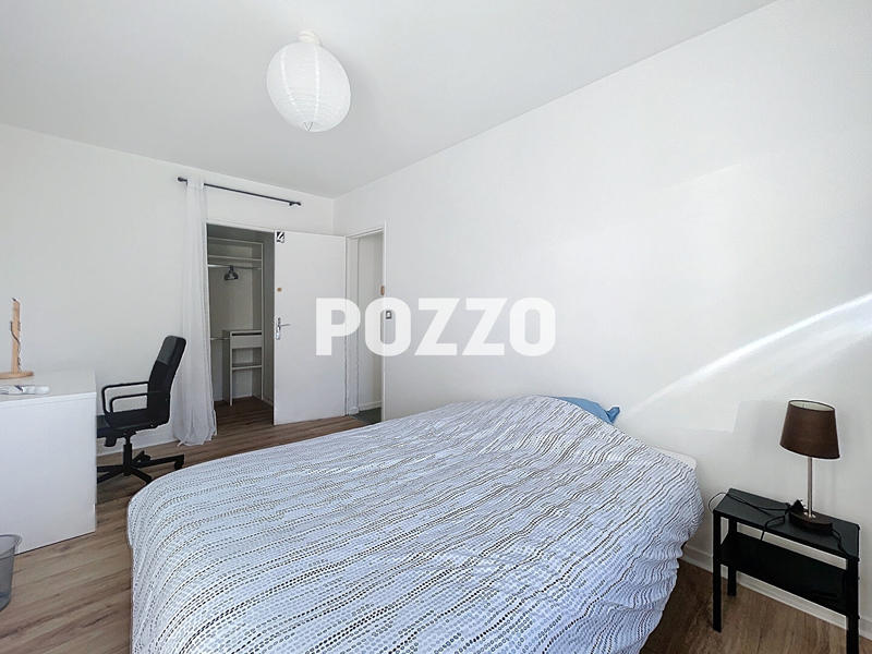 Chambre - 15 m² - 1 pièce