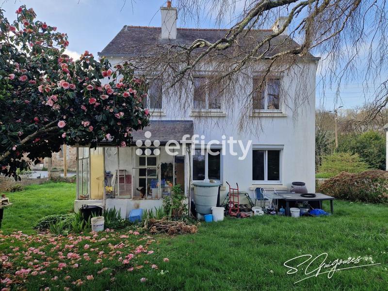 Maison - 81 m² - 5 pièces