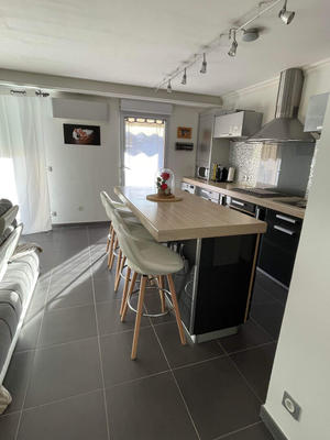 Appartement - 81 m² - 4 pièces