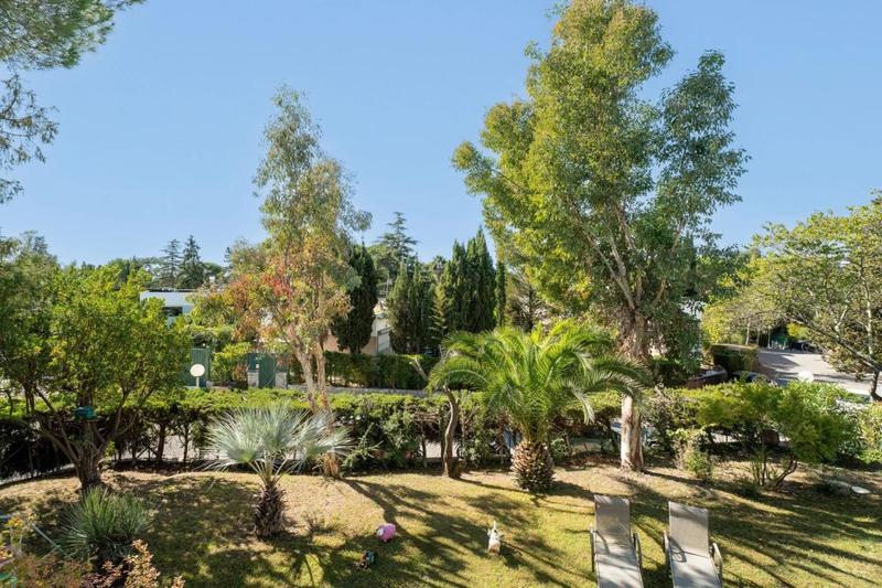 Villa - 185 m² - 7 pièces