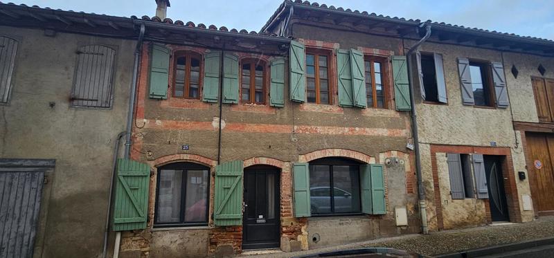 Maison - 208 m² - 6 pièces