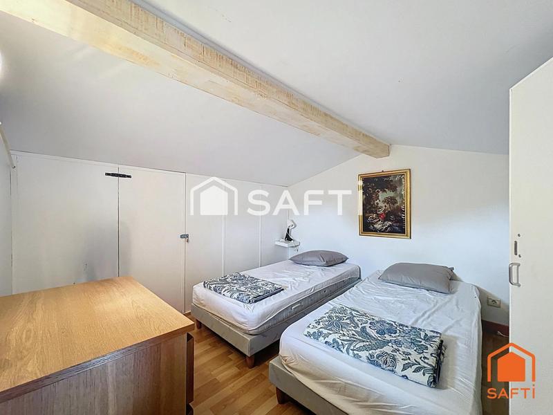 Villa - 160 m² - 9 pièces