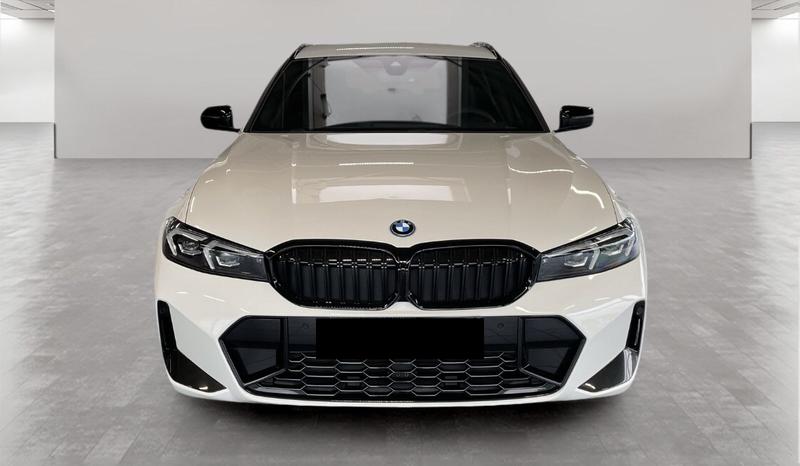 Bmw Série 3 330e Touring 292 m Sport Hybride Rechargeable / Attache Remorque Affichage Tete Haute Apple Carplay Android Auto Jantes 19&quot;