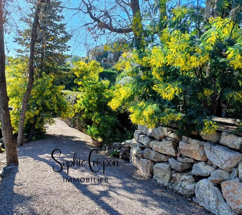 Villa - 115 m² - 6 pièces