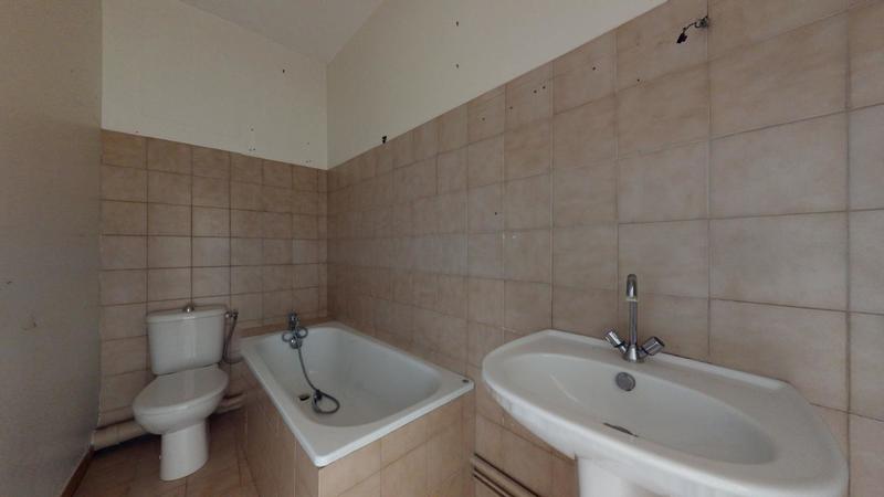 Appartement - 120 m² - 6 pièces