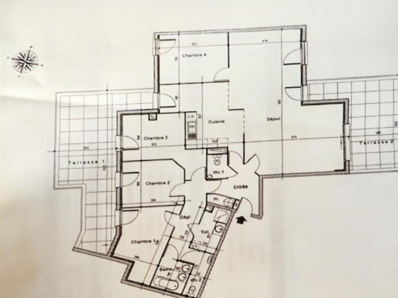 Appartement - 137 m² - 6 pièces