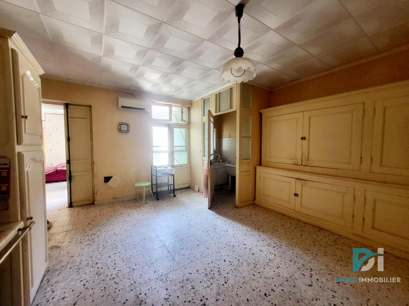 Maison - 385 m² - 11 pièces