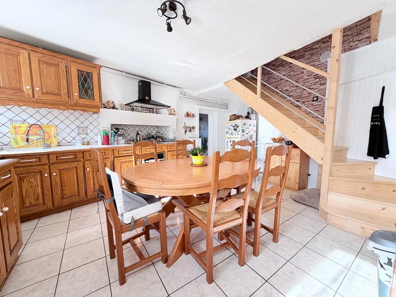 Maison - 130 m² - 4 pièces