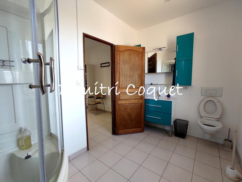 Propriété - 200 m² - 5 pièces