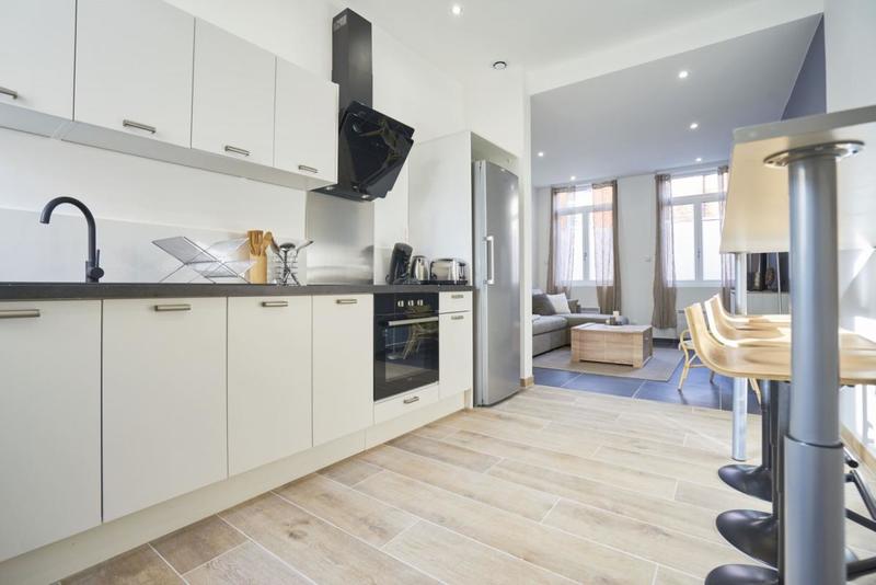 Maison - 97 m² - 5 pièces