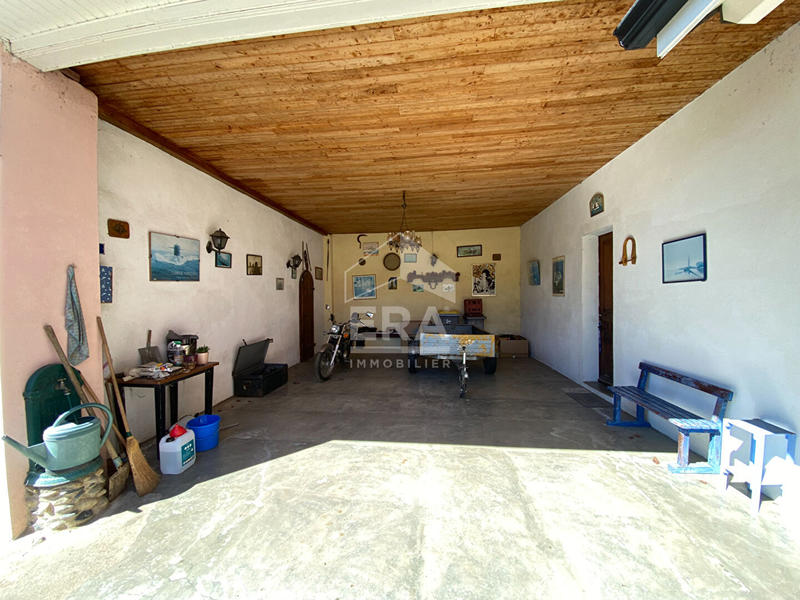 Maison - 207 m² - 9 pièces