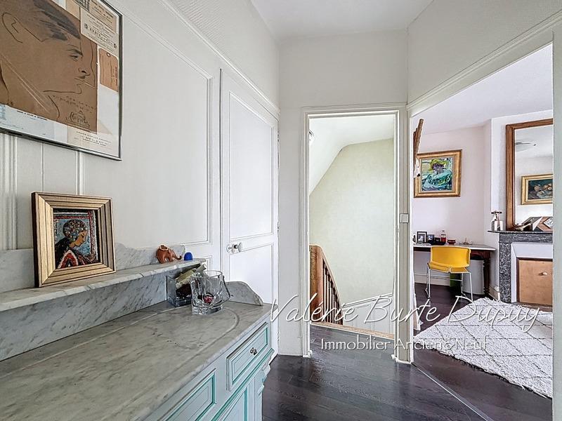 Maison - 184 m² - 7 pièces