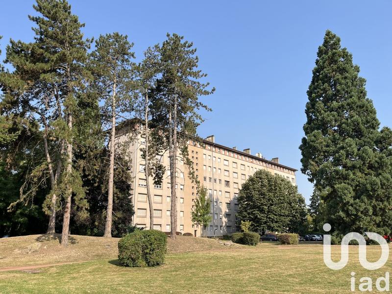 Appartement - 200 m² - 7 pièces