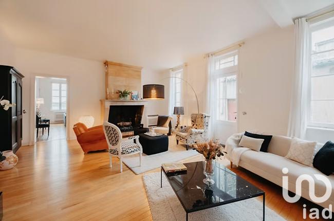 Maison - 435 m² - 11 pièces